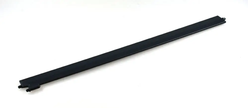 Schwarze Lamelle, gerades Design, geeignet für Remko Produkte, ohne spezifische Maße oder Artikelbezeichnung sichtbar, auf neutralem Hintergrund.