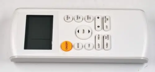 Remko IR-Fernbedienung mit Tasten für Funktionen wie On/Off, Temperatur, Modus und Timer, übersichtliches Display, in weißer Farbgestaltung.