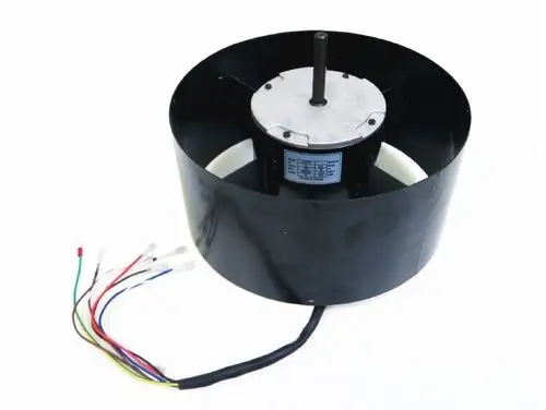 Elektromotor von Remko mit einem runden Gehäuse und mehreren angeschlossenen Drähten in unterschiedlichen Farben.