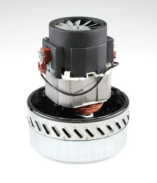 Turbine mit Motor, hergestellt von Remko. Zu sehen ist der Motor mit einem eingebauten Lüfter und einer kupfernen Wicklung in einem Metallgehäuse.