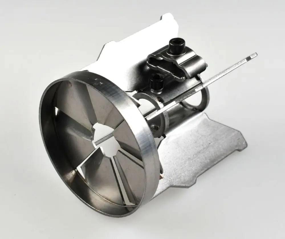 Remko-Turbulator aus Metall mit runder Öffnung und segmentierter Struktur, geeignet zur Luftsteuerung in Heiz- oder Kühlsystemen.