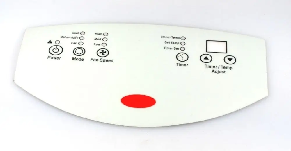 Bedienungstableau von Remko mit Schaltflächen für Power, Mode, Fan Speed sowie Temperatur- und Timer-Einstellungen auf weißem Hintergrund.