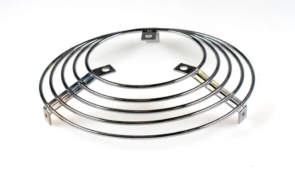 Metallisches, rundenförmiges Ansaugschutzgitter mit mehreren konzentrischen Ringen. Eignet sich für den Einsatz bei Remko-Geräten.