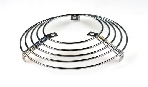 Metallisches, rundenförmiges Ansaugschutzgitter mit mehreren konzentrischen Ringen. Eignet sich für den Einsatz bei Remko-Geräten.