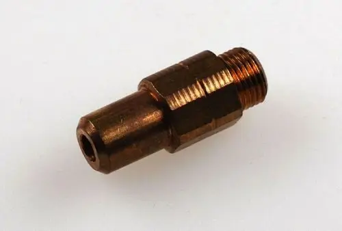 Gasdüse aus Messing von Remko, zylindrisch mit einem Gewinde auf einer Seite und einer durchgehenden Öffnung auf der anderen Seite.