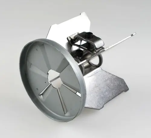 Turbulator von Remko mit einer runden Metallstruktur, versehen mit mehreren Öffnungen und einem Hebelmechanismus zur Steuerung.