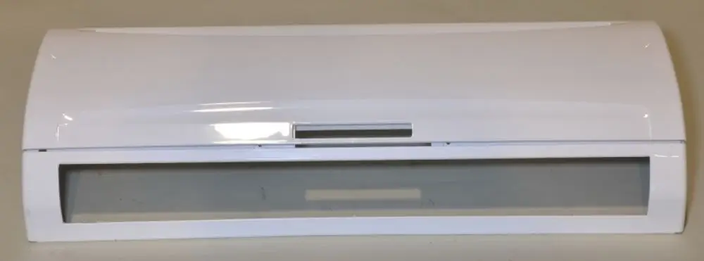 Vorderwand in weiß für ein Remko-Gerät, kompakte Bauform mit einem transparenten Fensterbereich in der Mitte und abgerundeten Kanten.