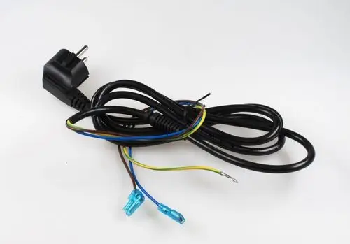 Netzkabel mit Stecker, geeignet für verschiedene Anwendungen. Kabelfarben sind Schwarz, Blau, Grün und Gelb. Produkt von Remko.