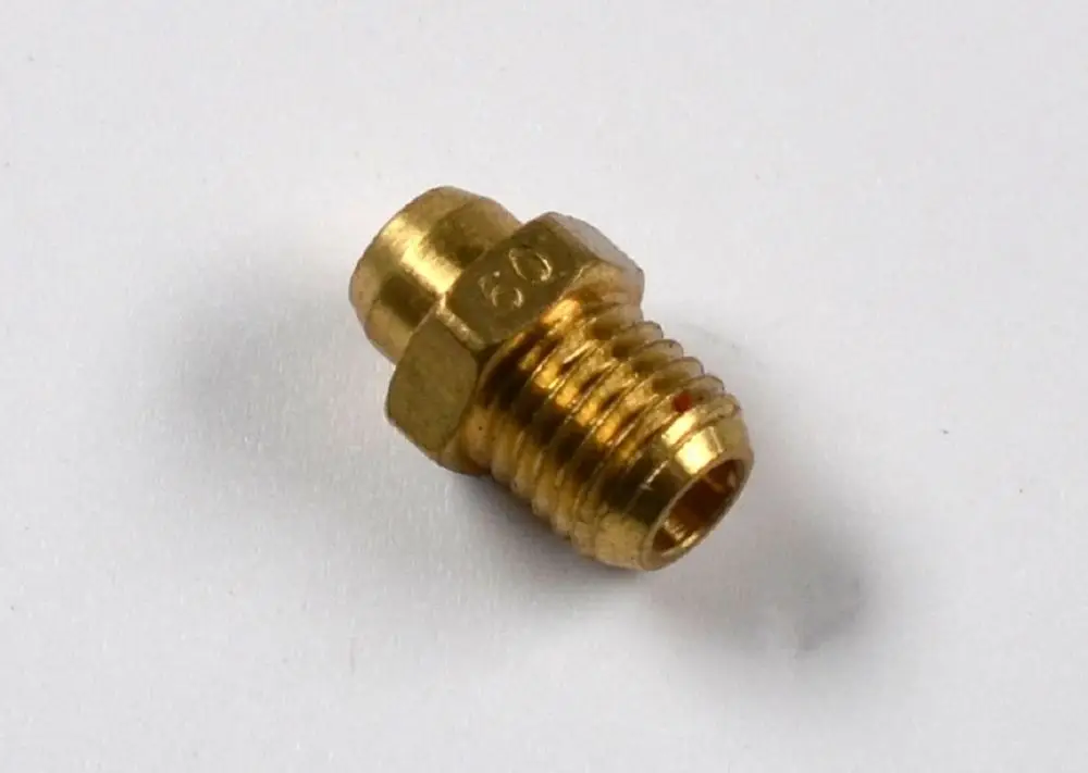 Brass Zündgasdüse von Remko mit feingewindeltem Ende und einer Öffnung. Sie dient zur Verbindung im Erdgas-System.
