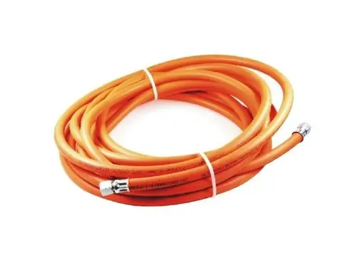 Orangefarbener Gasschlauch von Remko, aufgewickelt, mit einem glatten Design und Metallanschlüssen an beiden Enden, geeignet für den Einsatz in verschiedenen Anwendungen.