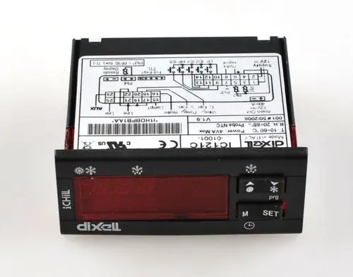 Dixell Temperaturregler mit digitaler Anzeige und Bedienelementen. Gehäuse schwarz, mit Symbolen für Kühlung und Programmierung. Geeignet für Anwendungen von Remko.