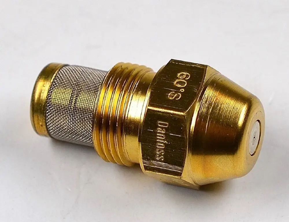 Öldüse mit metallischer Oberfläche und Maschenfilter, hergestellt von Remko, zur Verwendung in Heizungsanlagen.