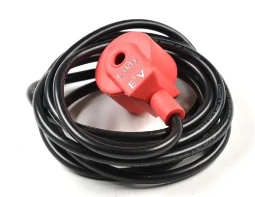 Rote Spule mit Kabel, die für das Expansionsventil von Remko geeignet ist. Kabel ist ordentlich aufgewickelt und hat einen Anschluss an einem Ende.