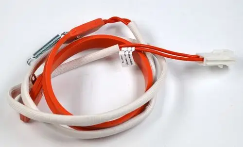 Heizungszubehör von Remko mit roten und weißen Kabeln, Anschlussstecker und einer Feder. Geeignet für Montage zur Heizungsregelung in technischen Anwendungen.