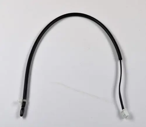 Schwarzes Kabel mit zwei Steckverbindern, geeignet für Sensoranwendungen, angeboten von Remko.