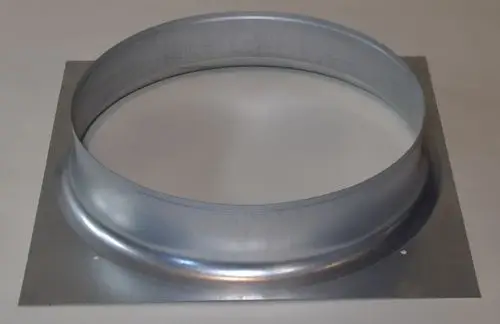 Wandringplatte aus Metall von Remko, mit einer runden Öffnung und einer flachen Basisplatte für die Montage an Wänden oder anderen Flächen.