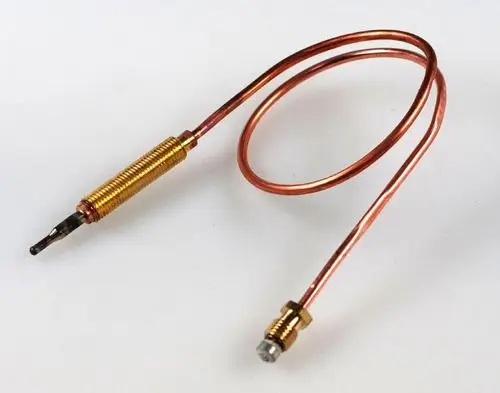 Thermoelement mit einer kombinierten Gold- und Kupferstruktur, geeignet für verschiedene Anwendungen, hergestellt von Remko.