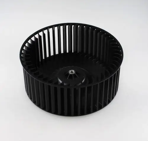 Remko Ventilatorrad in schwarzer Ausführung, zylindrische Form mit vertikalen Lamellen, zur Luftzirkulation in Heizsystemen oder Klimageräten.