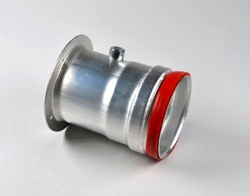 Luftzufuhranschlussstutzen aus Metall mit rotem Dichtungsring und seitlichem Anschluss, geeignet für Geräte von Remko.