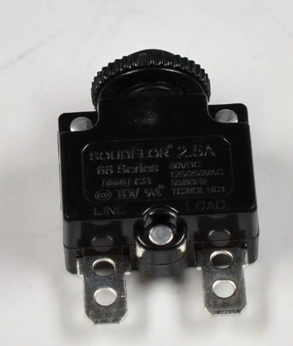 Schutzschalter mit Resetbutton von Remko, rechteckige Bauform, schwarze Kunststoffoberfläche, zwei Anschlussklemmen für elektrische Verdrahtung.