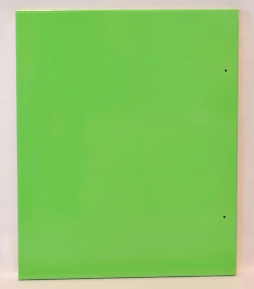Grüne Seitenwand von Remko, rechte Seite, glatt und ohne zusätzliche Elemente. Eindeutige Designfarbe ohne Beschriftungen oder weitere Details.