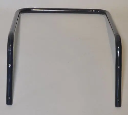 Transportbügel aus Metall. Teil von Remko-Geräten, mit offenen Enden und Löchern zur Montage. Ideal für den Transport oder die Befestigung von Geräten.