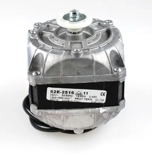 Remko Ventilatormotor mit einem Gehäuse aus Metall, Kabelanschluss und sichtbarem Typenschild. Geeignet für Anwendungen mit 230V und 16W Leistung.