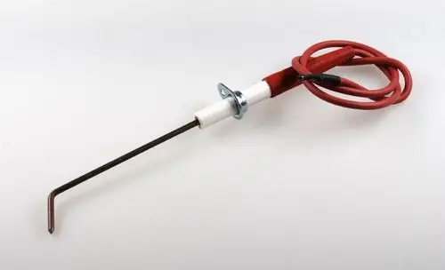 Zündelektrode mit einem langen, gebogenen Metallstab und einem roten Kabel. Typisches Produkt von Remko für Heizgeräte.
