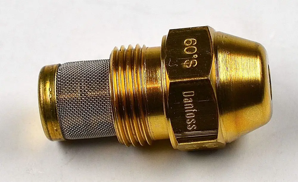 Danfoss Öldüse mit Metallnetz und Gewindebasis, geeignet für Heizsysteme. Produkt von Remko, zeigt eine Goldbeschichtung und besteht aus robustem Material.