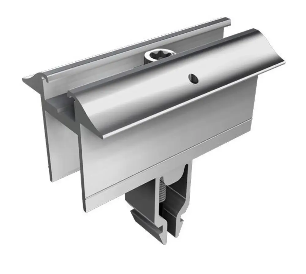Mittenklemme aus Aluminium von SL Rack, geeignet für die Montage, mit einer Erdungsfunktion und einem zentralen Befestigungspunkt.