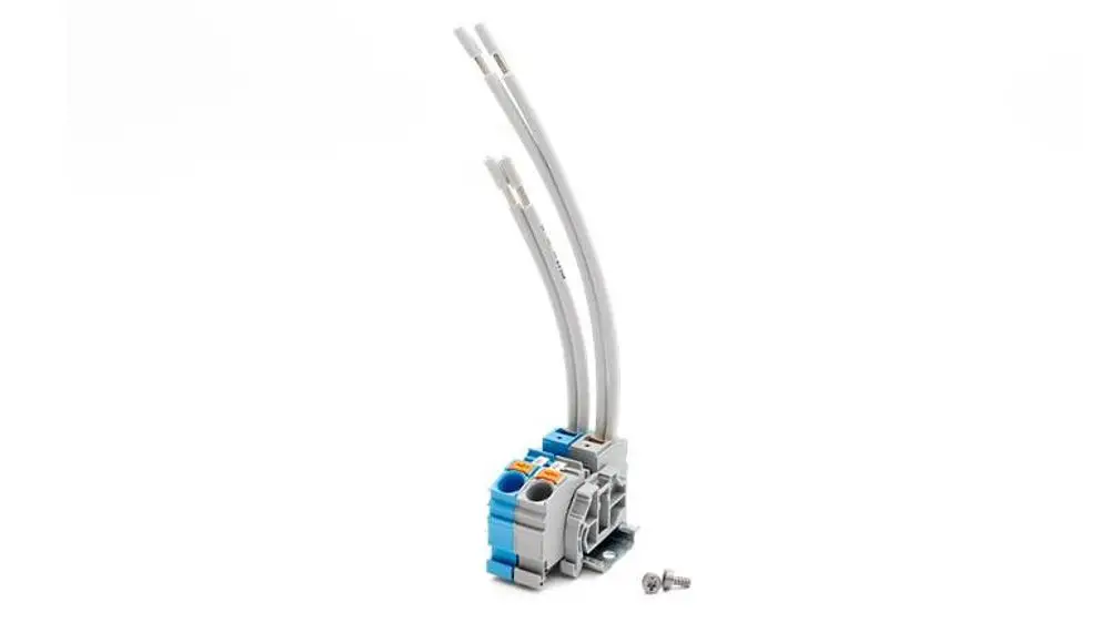 Zwei Kabel verbunden mit einem grauen Gehäuse, das mehrere Anschlüsse aufweist. Das Produkt ist ein DC Verbindungskit von Fronius.