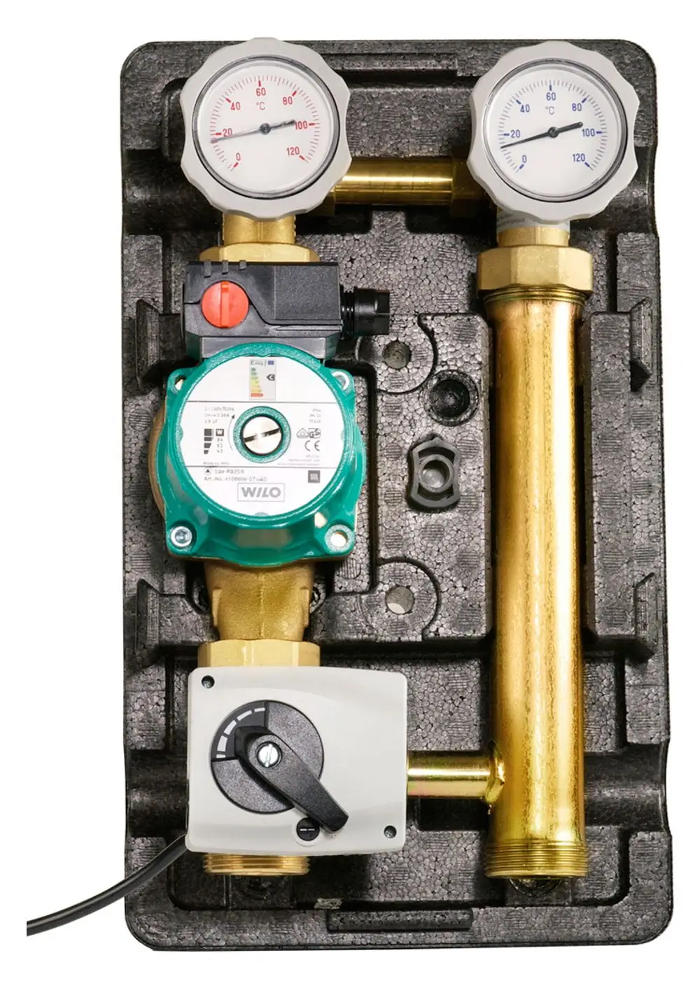 Modul mit Messgeräten zur Temperatur- und Drucküberwachung, Pumpe und Steuergerät, montiert auf einer grauen Trägerplatte, hergestellt von Dimplex.