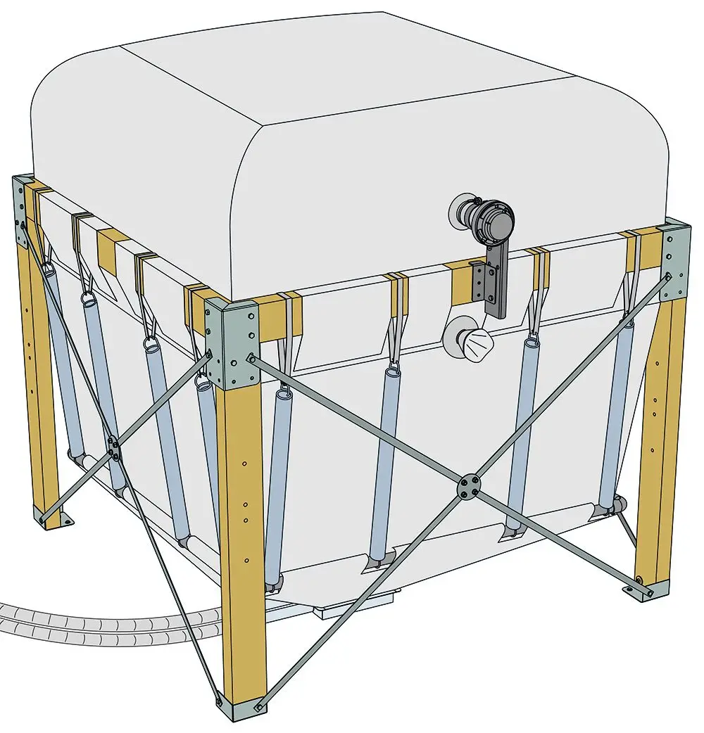 Fröling Silosystem mit stabiler Rahmenkonstruktion, bestehend aus Metall und Holz, zur Lagerung von Pellets. Sichtbare Aufhängungselemente und eine Anschlussmöglichkeit.