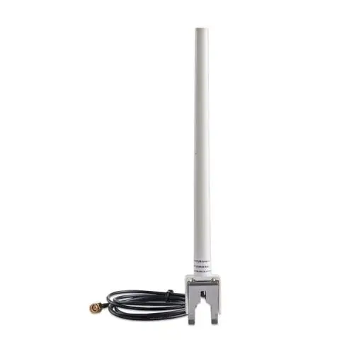 Weiße externe Antenne mit Metallbefestigung und schwarzem Kabel, hergestellt von SolarEdge, zur Signalverstärkung im Netzwerk.