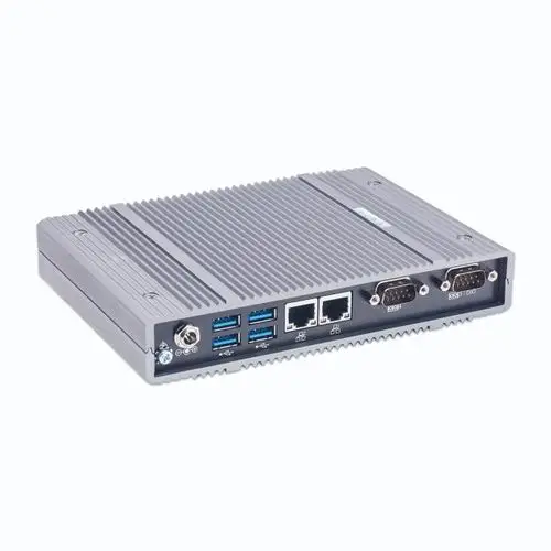KEBA KC-M20 large LTE — kompakter Industrie-PC in Silber-Aluminium-Gehäuse mit Kühlrippen, 4× USB, 2× LAN, 2× RS232, Schrägansicht