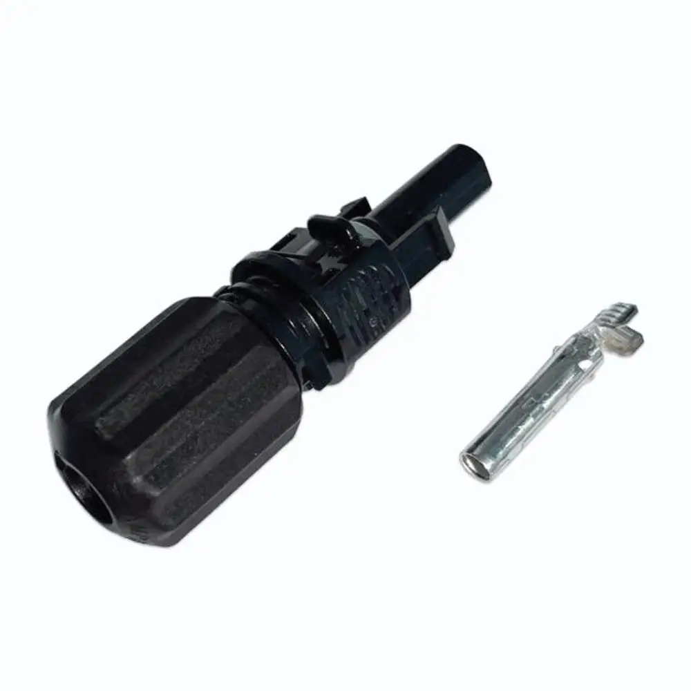 Stecker mit schwarzem Gehäuse und einem metallenen Kontaktstift. Kombiniert für elektrische Verbindungen, hergestellt von Amphenol.