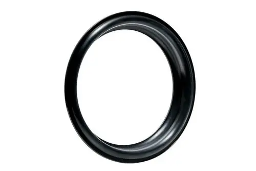 Schwarze Dichtung mit rundem Querschnitt, geeignet für Flanschverbindungen, hergestellt von Reflex Winkelmann.