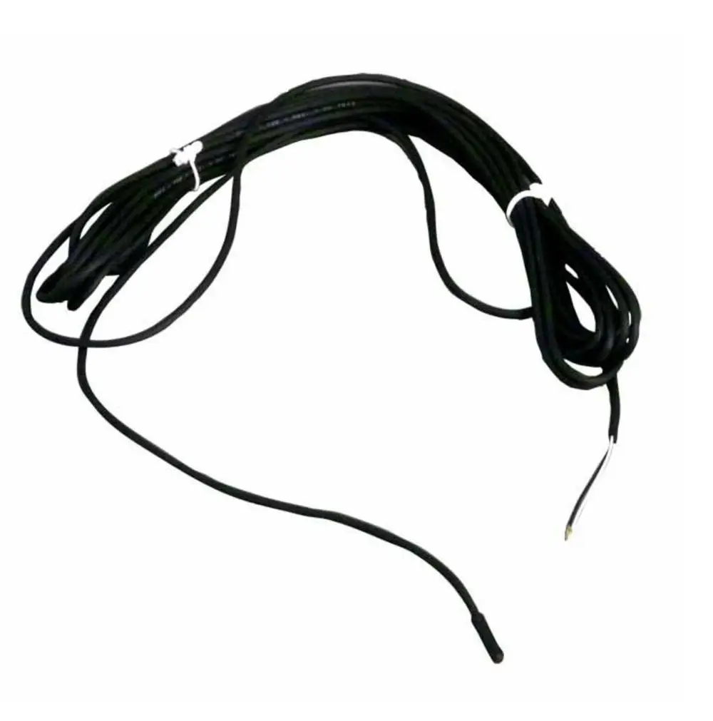 Langes schwarzes Kabel mit einem Ende, das in einem dünnen Draht endet. Es könnte für Sensoren oder Temperatureinstellungen verwendet werden, möglicherweise von der Marke Brötje.
