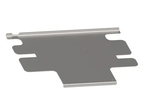 Einfache, flache Metallplatte mit mehreren Ausschnitten und einer seitlichen Kante. Produkt von Brötje, möglicherweise Teil eines größeren Systems oder Geräts.