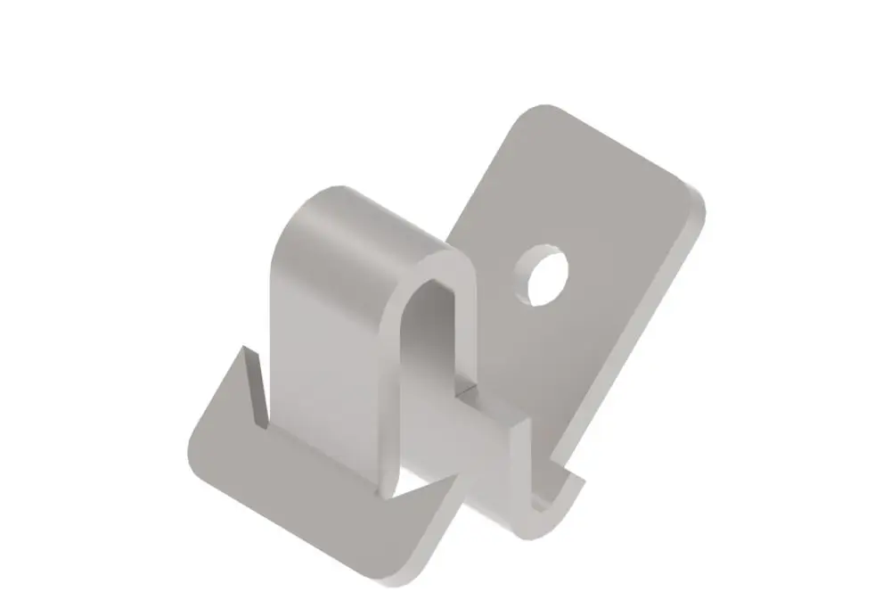 Erdungsklemme von Brötje, aus Metall mit gebogenen und flachen Komponenten zur Befestigung, dargestellt in drei Dimensionen.