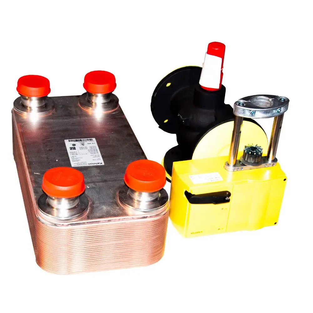 Zwei Produkte von Novelan: ein silberner Wärmeübertrager mit roten Kappen und ein gelbes hydraulisches Zubehörteil mit einem transparenten Element.