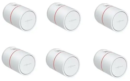 Sechs weiße Viessmann Heizkörperthermostate mit rotem Akzentband.