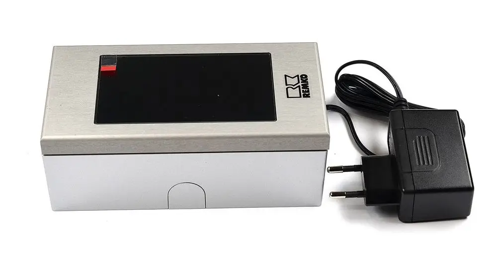 Produktbild eines Remko RK Smart-Control Touch SC-1 mit Netzteil.