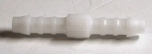 Weißer Schlauchverbinder für Kondensatschlauch, 6mm, Remko RK, Artikelnummer 1011203.