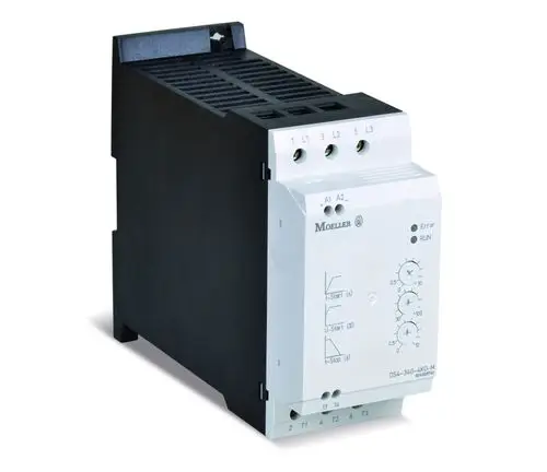 Elektronischer Sanftanlauf DS4-340-4K0-M von Moeller. 
Auf der Frontplatte sind Einstellknöpfe und LEDs.
Anschlüsse für L1, L2, L3, A1, A2, T1, T2 und T3.