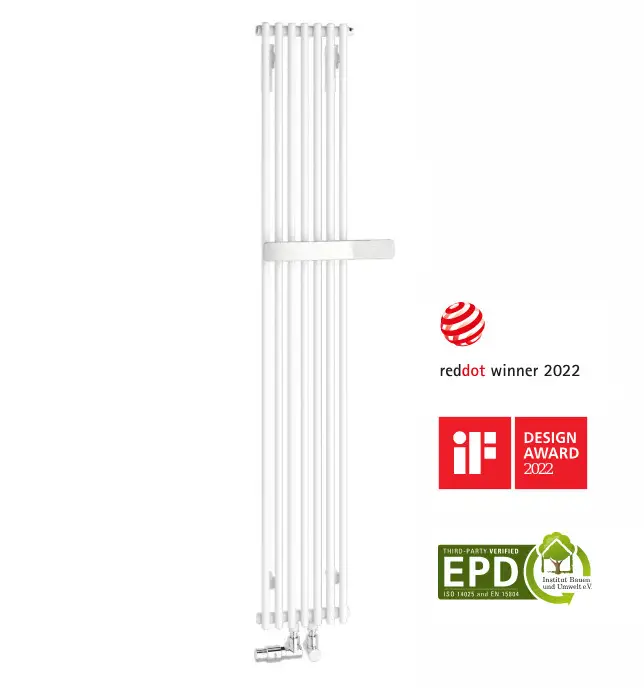 Kermi Badheizkörper Pio plus in Weiß mit Handtuchbügel und Auszeichnungen.
