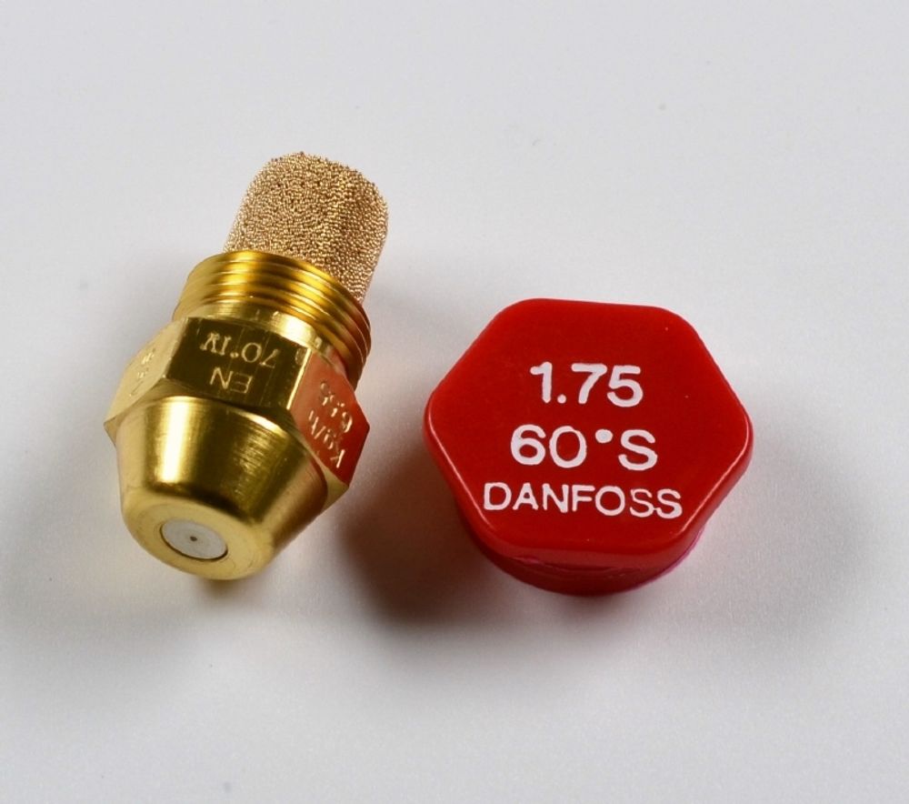 https://raleo.de:443/files/img/11ef162d414a52a4be4bb42e99482176/size_l/Remko-RK-Oelduese-1-75-60-Grad-S-Danfoss-1102863