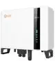 Weißer Solis Wechselrichter S6 10 kW mit schwarzer Bedienleiste und Symbolen für Batterie, WLAN und Bluetooth.